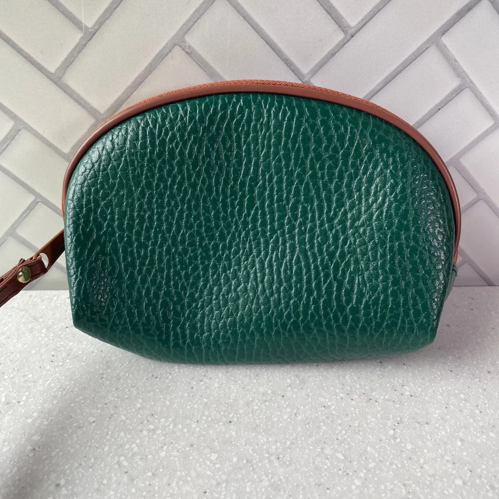 Forest Green Pebble Grain Vegan Leather Cosmetic Bag Wristlet Pouch Brown Trim